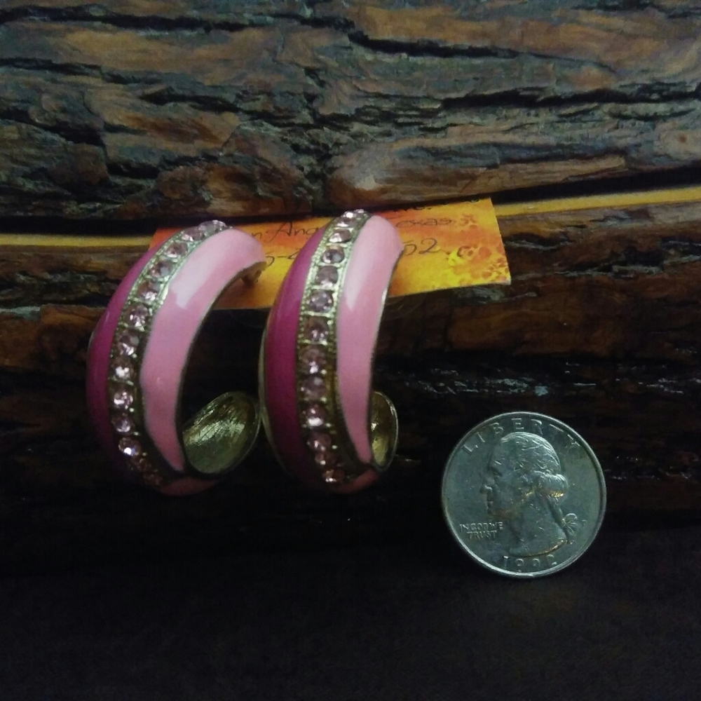 🌟Pink Hoop Earrings with stones🌟